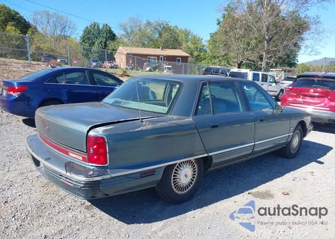 1996 Oldsmobile 98 Regency Elite from USA, damaged, VIN 1G3CX52K7T4303097